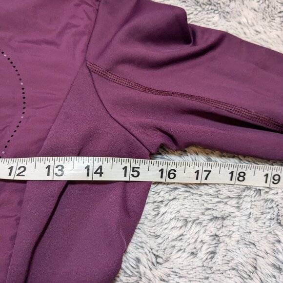 Lululemon Puffer Jacket Run for Cold Pullover Purple Hood Hoodie  Size 2 - Picture 3 of 7